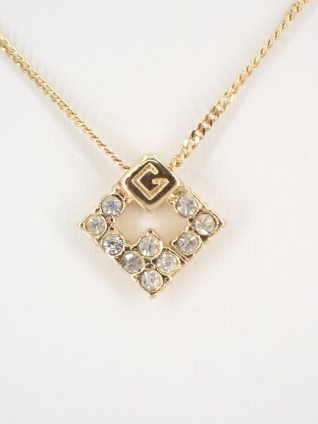 Givenchy Diamond rhinestone necklace