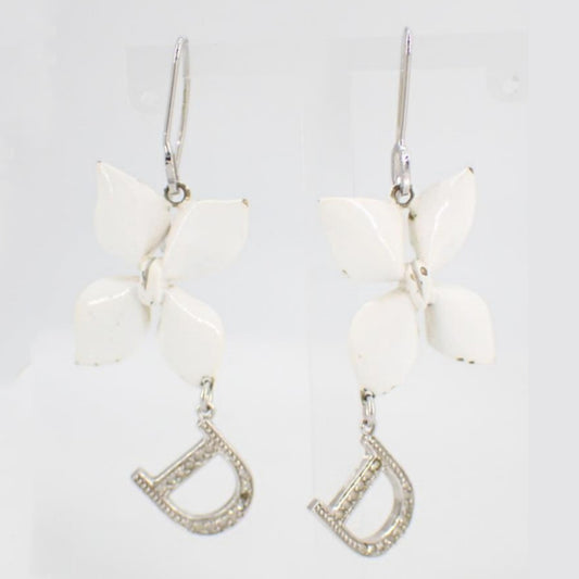 Flower rhinestone letter D earrings