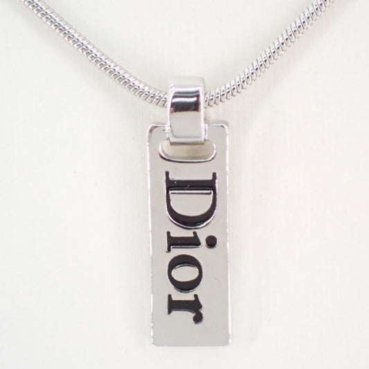 Nameplate logo necklace