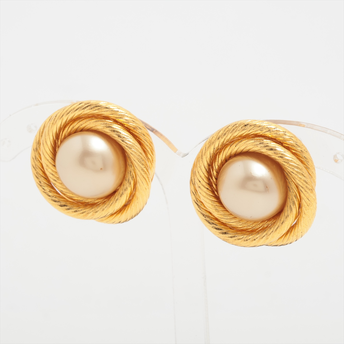 C Pearl wheat earrings