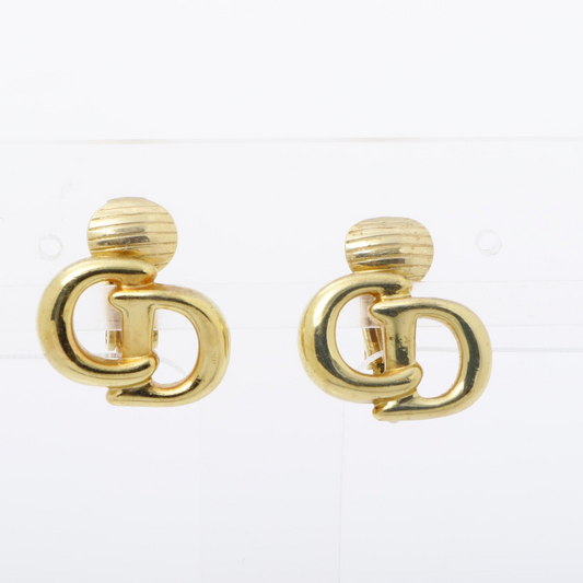 D CD earrings