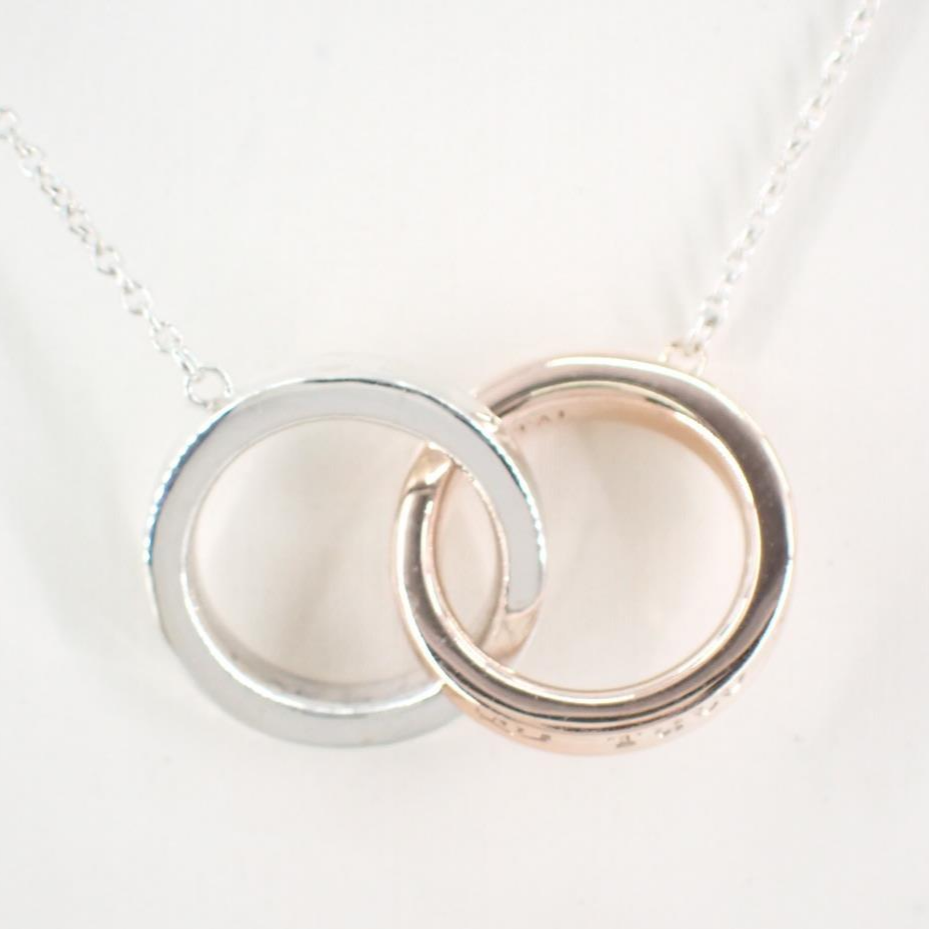 T Double Ring Necklace