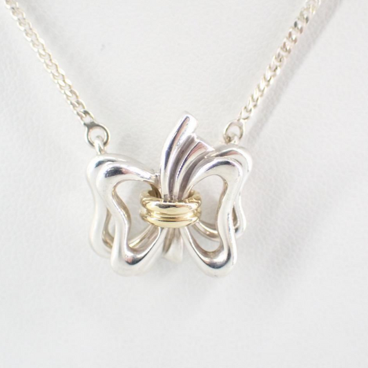 T Hollow bow necklace