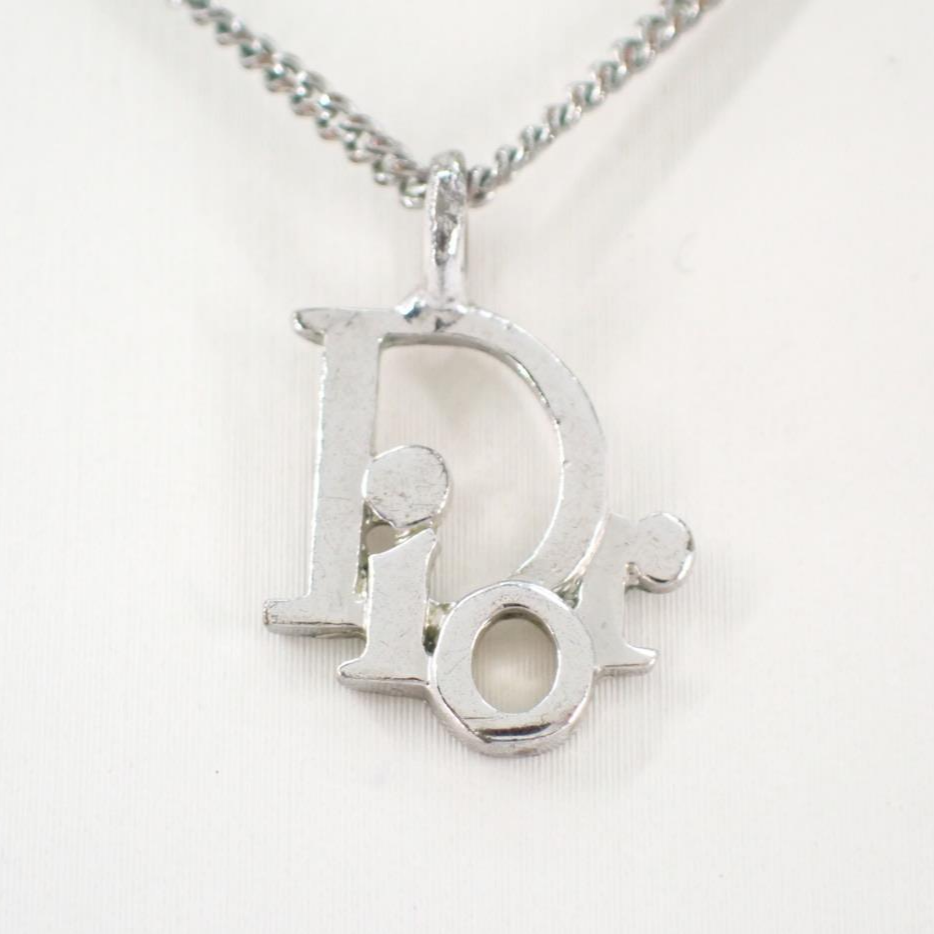 D Logo necklace